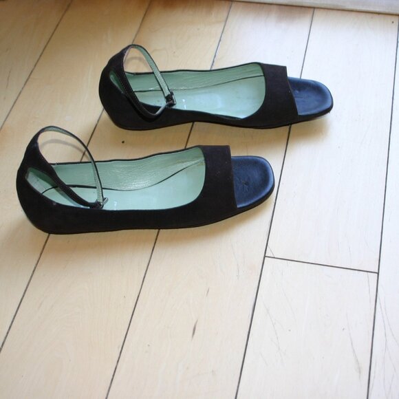 PRADA Itay Size 8M Vintage Dark Brown Suede FLATS Open Toe Ankle Strap Worn 1x - Picture 3 of 9